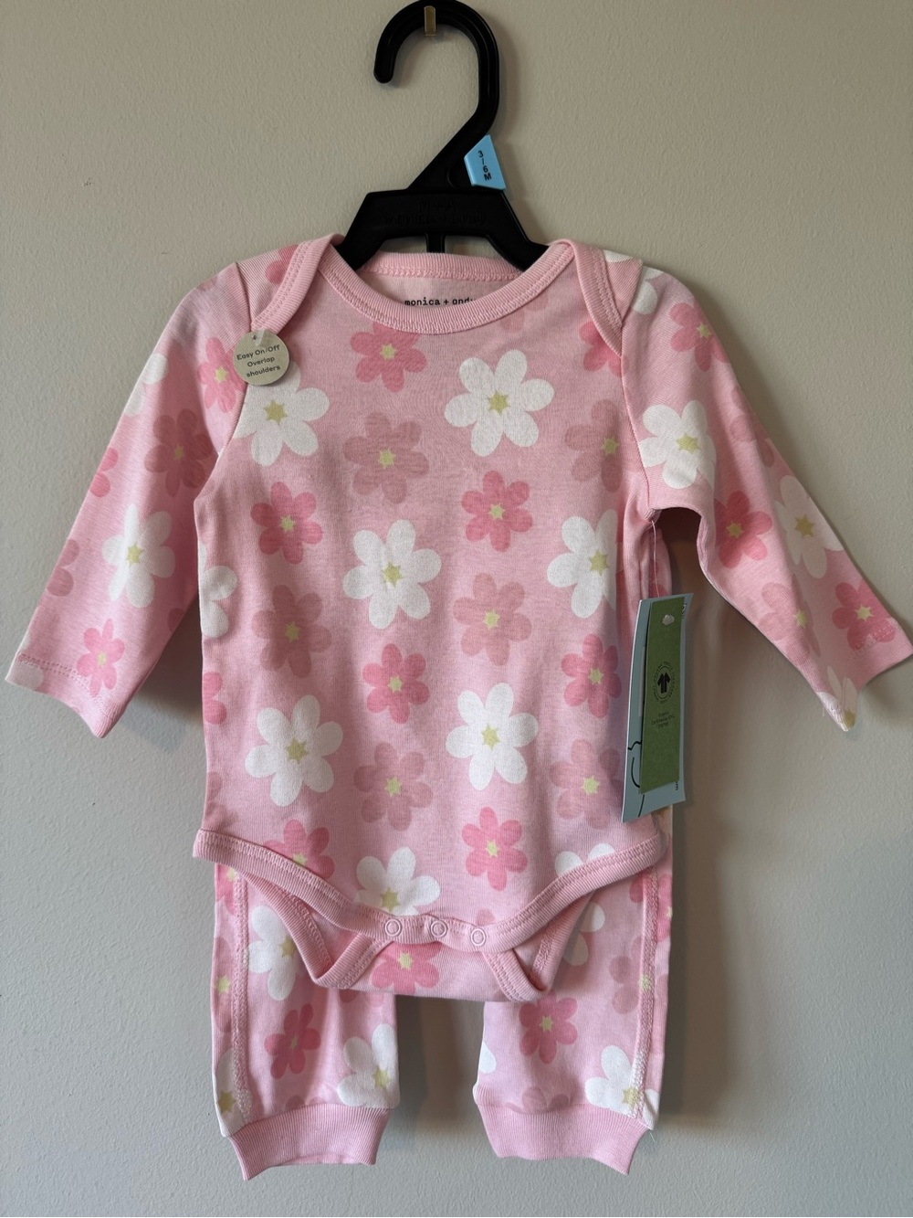 Monica + Andy pink flower set size 3-6 months